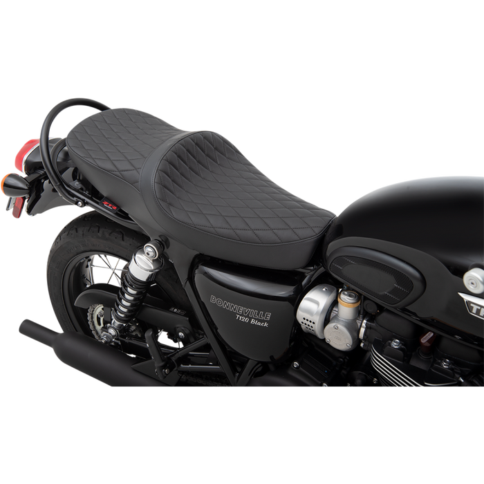 Z1R SEAT LOW TR DIAM BLK/VNYL Application Shot - Driven Powersports