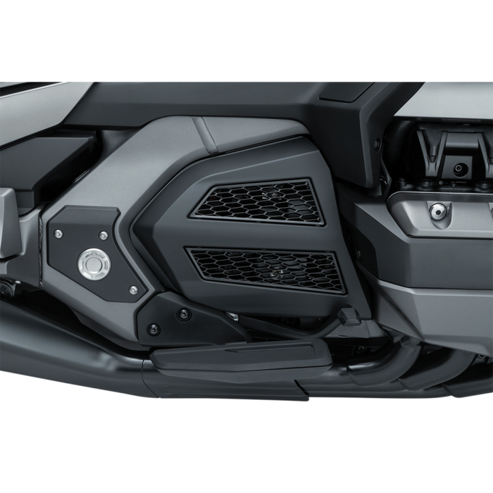 KURYAKYN COVER TRANS OMNI PN 3275 Black Application Shot - Driven Powersports