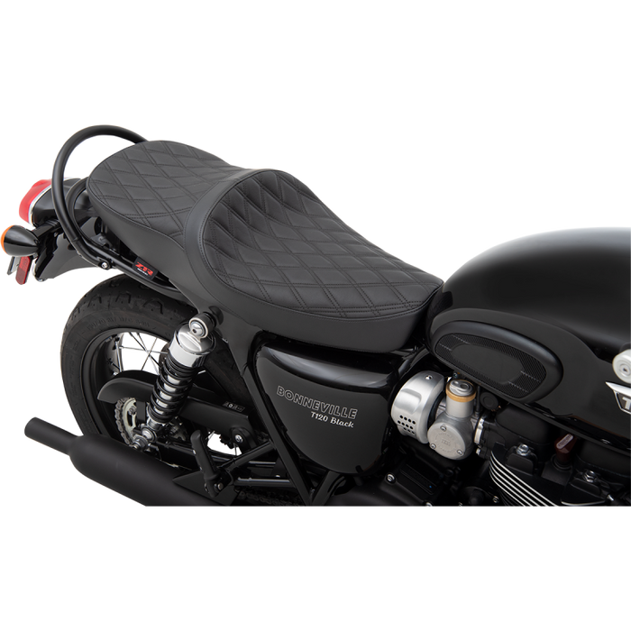 Z1R SEAT LOW TR DDIA BLK/VNYL Application Shot - Driven Powersports