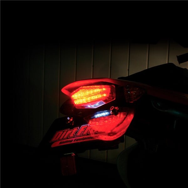 DRC/ZETA/UNIT MOTOLED EDGE-2 TAIL LIGHT - Driven Powersports Inc.4547836053054D45-29-348