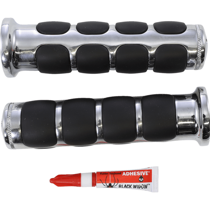 KURYAKYN ISO GRIPS W/CHROME TRIM RINGS 7/8" BAR PN 6180 - Driven Powersports Inc.191209004026497163