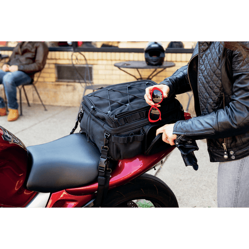 KURYAKYN MOMENTUM ROAMER TAIL BAG PN 5214 - Driven Powersports Inc.191209035020411960